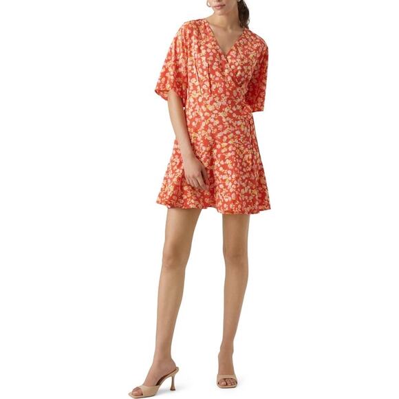 Vero Moda Fie Fame Red Floral Short Sleeve V-Neck Mini Wrap Dress Small NWT - Picture 1 of 13